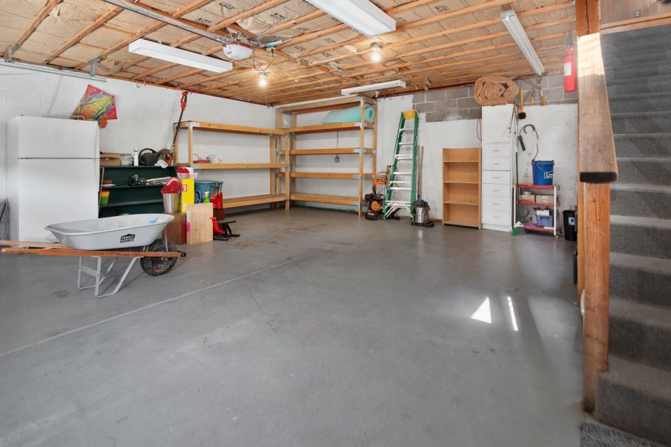 Basement humidity control and air quality management
